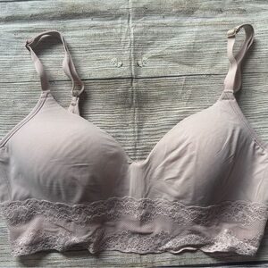 Natori Soft Lace Trim Bra - Light Pink